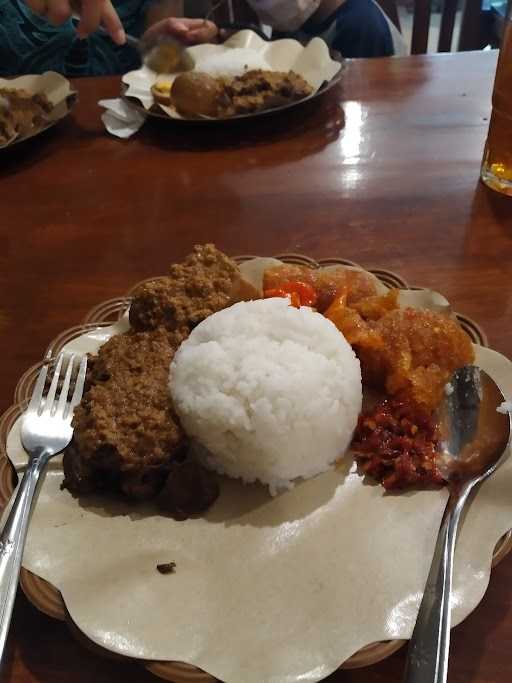 Gudeg Jogja Bu Ani Cibubur 6