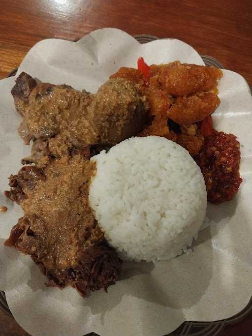 Gudeg Jogja Bu Ani Cibubur 4