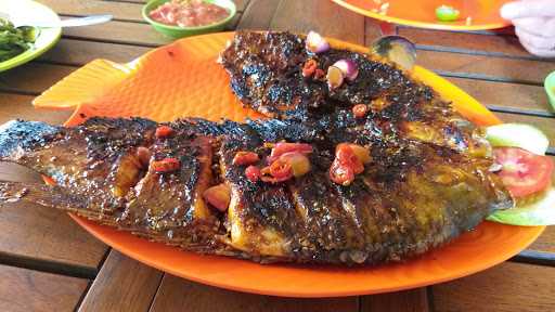 Ikan Bakar Plengkung 5