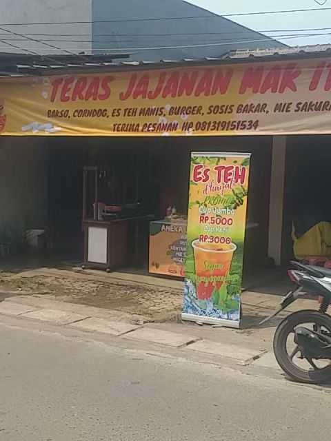 Kedai Oyan - Teras Jajanan Mak Iti 8