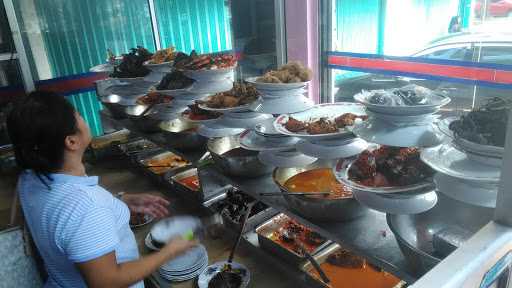 Rumah Makan Rumah Gadang Simpang Raya 6