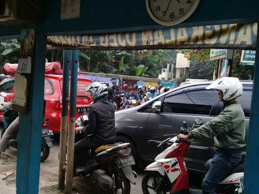 Soto Ayam Ceker Suroboyo 5