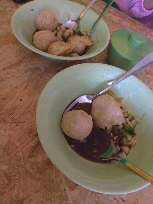 Warung Pempek Cek Ria 6