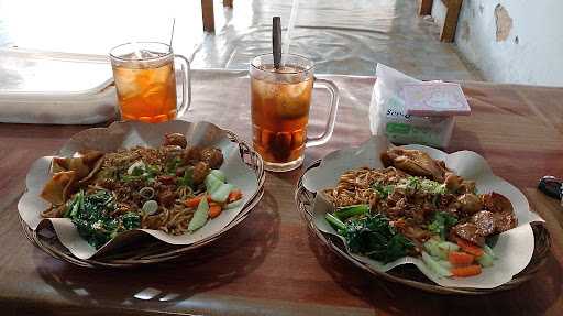 Mie Ayam & Bakso Anak Lanang 8