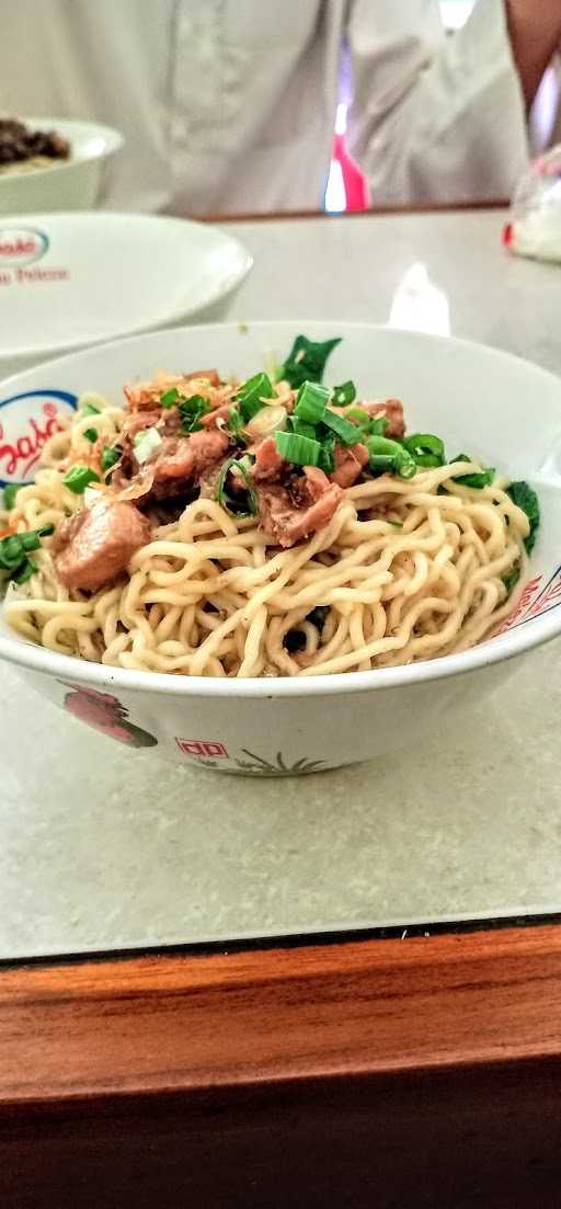 Mie Ayam Pujono 4