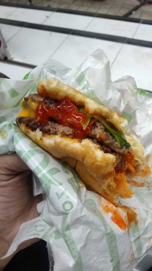 Burger Bangor Jatiwangi 7