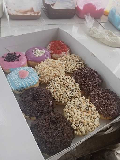 Ridana Donat Simpang 3 3