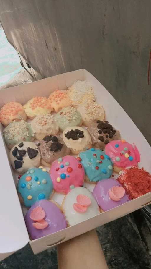 Ridana Donat Simpang 3 4