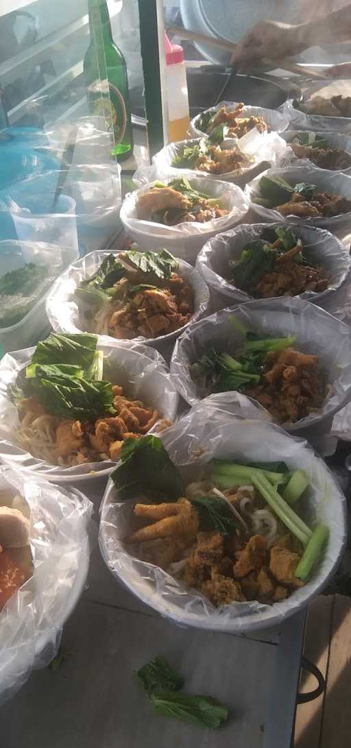 Bakso Dan Mie Ayam Tetangga 3