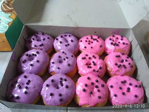 Toko Ridana Donat 7