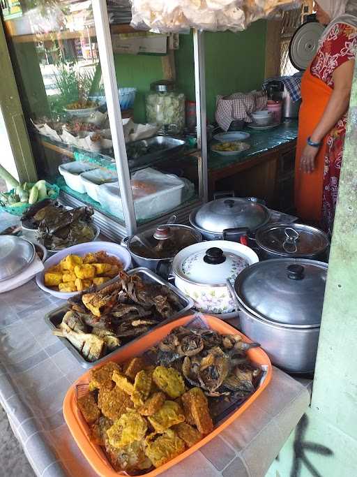 Warung Nasi Ibu Eet 1