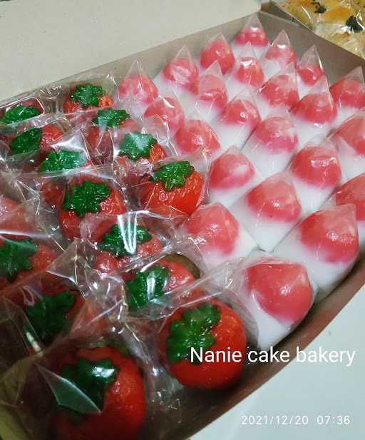 Nanie Cake & Bakery 7