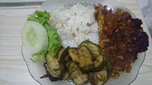 Ayam Bakar Bu Darmo 4