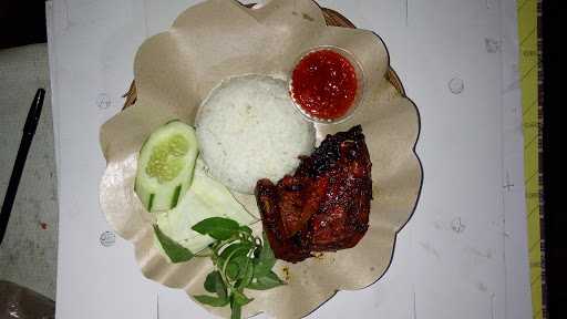 Ayam Goreng Dan Bakar Mbok Ginah 8