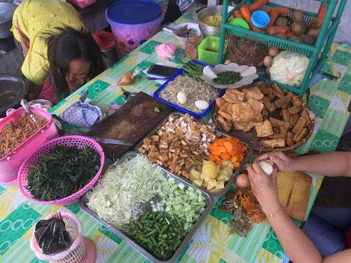 Gado Gado Mbak Tari 6