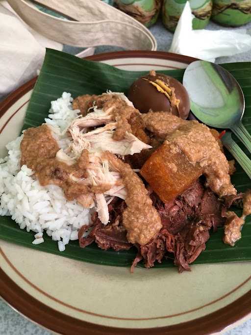 Gudeg Setabelan Mbok Nyamik 6