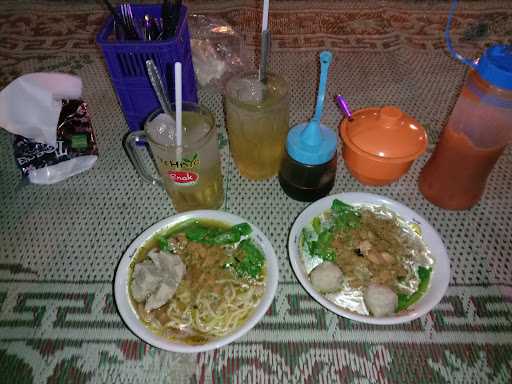 Mie Ayam & Bakso Barokah Tawangmangu 6