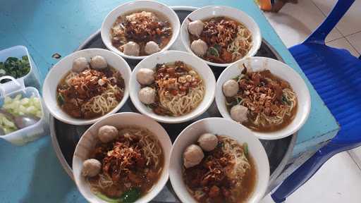 Mie Ayam & Bakso Pakde Sri 7