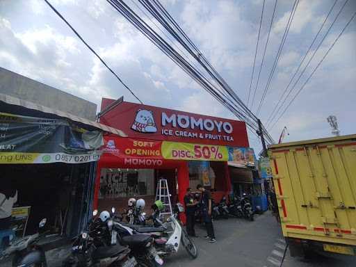 Momoyo Uns 2 8