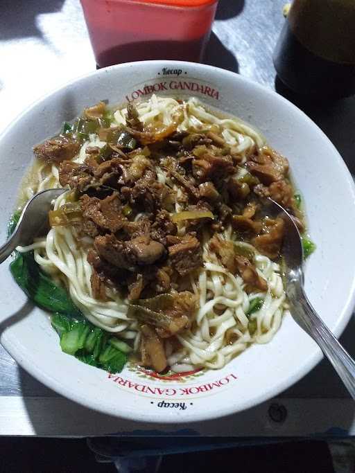 Setia Rasa Chicken Noodle 8