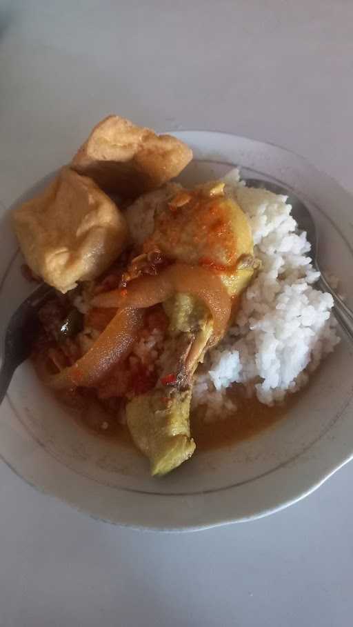 Warung Makan Bu Pur Soto 8