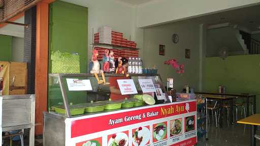 Warung Makan Nyah Ayu ( Special Ayam Goreng Dan Bakar ) 10