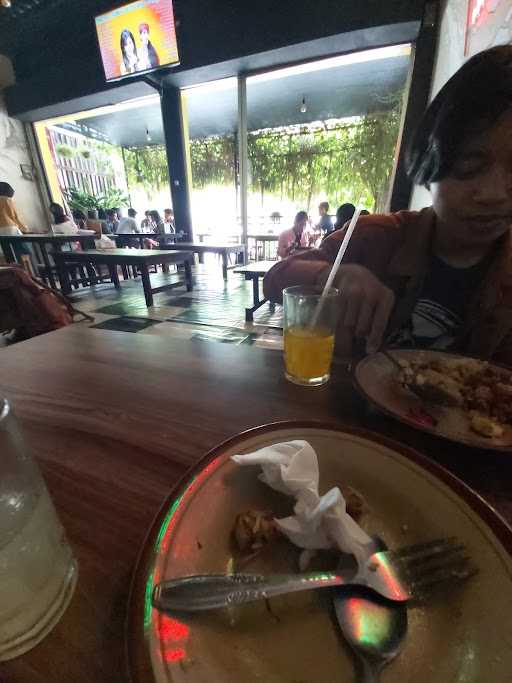 Warung Makan Pagi Sore 1