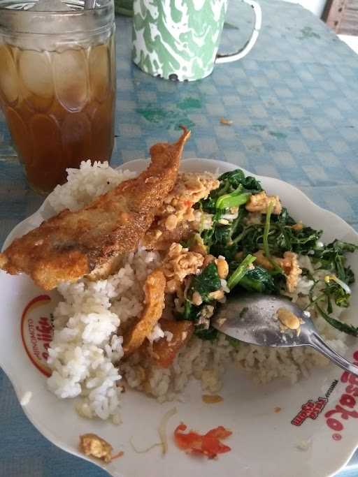 Warung Soto Ibu Rusmi 4