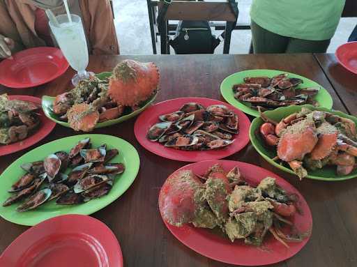 Warung Ikan Bakar Mama Andien 8