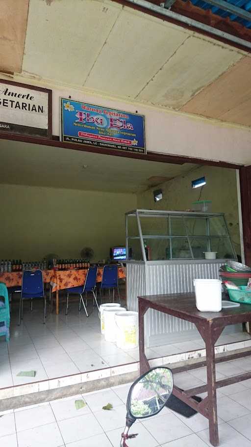 Warung Vegetarian Ibu Ela 6