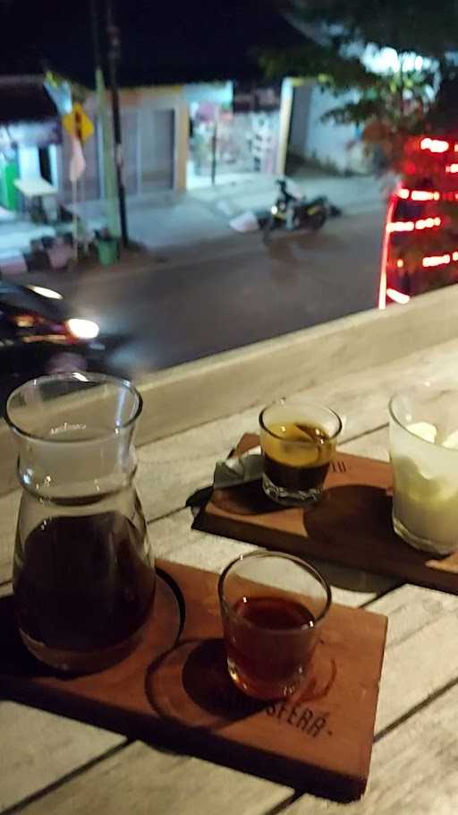 Atmosfera Coffee And Eatery 3