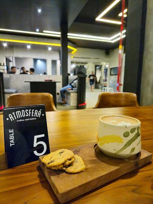 Atmosfera Coffee And Eatery 2