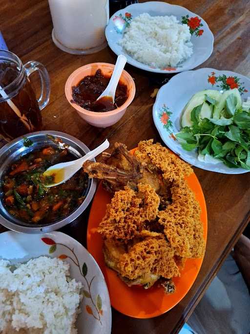 Ayam Goreng Kremes Pak Pono 1