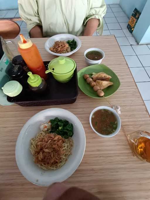 Bakmi Alam Bogor 1