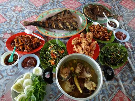 Ikan Bakar Bu Gipah 9