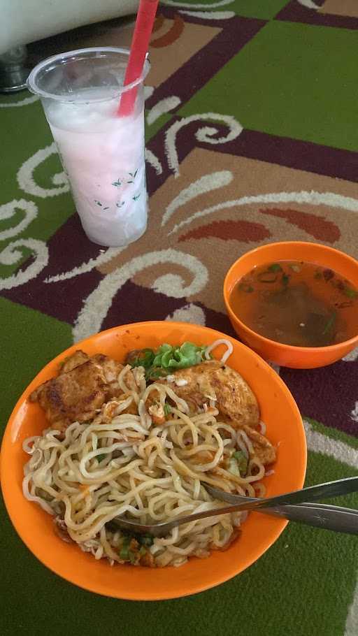 Mie Ayam Pangsit Soerabaya 6