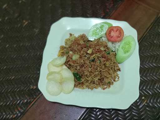 Nasi Goreng Bu Teguh 5