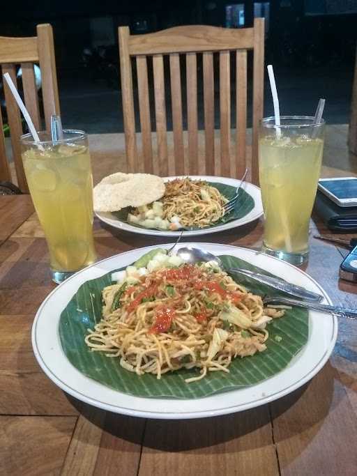 Nasi Goreng Pak Nardi 7