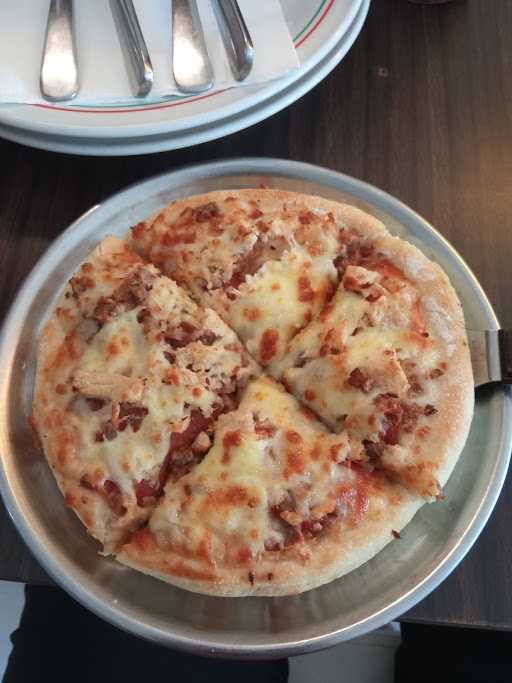 Papa Ron's Pizza - Jepara 1