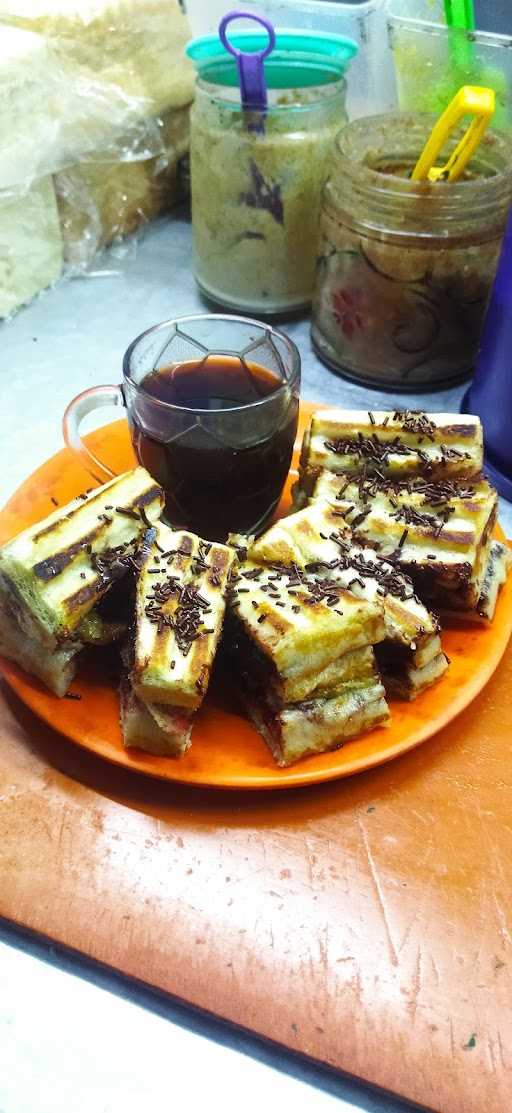 Roti Bakar Heroy 1