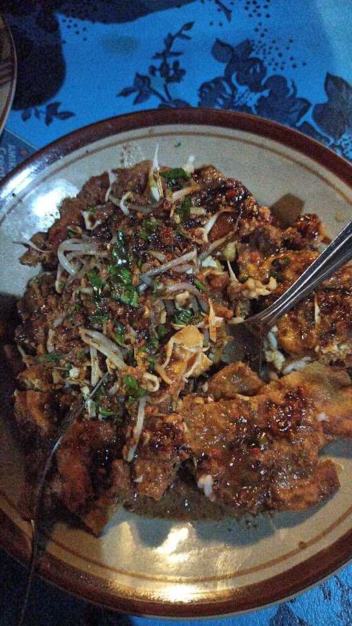 Sate Ayam & Kambing H. Sarkam 3