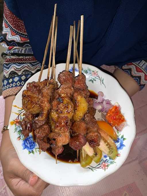 Warung Makan Hj. Rahayu 7