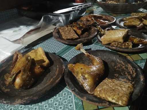 Warung Seafood Lamongan Jaya 7