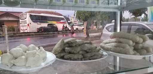 Pempek Palembang Aini Hoki 8