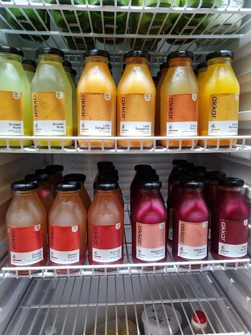 Akkar Juice Bar Tugu 1