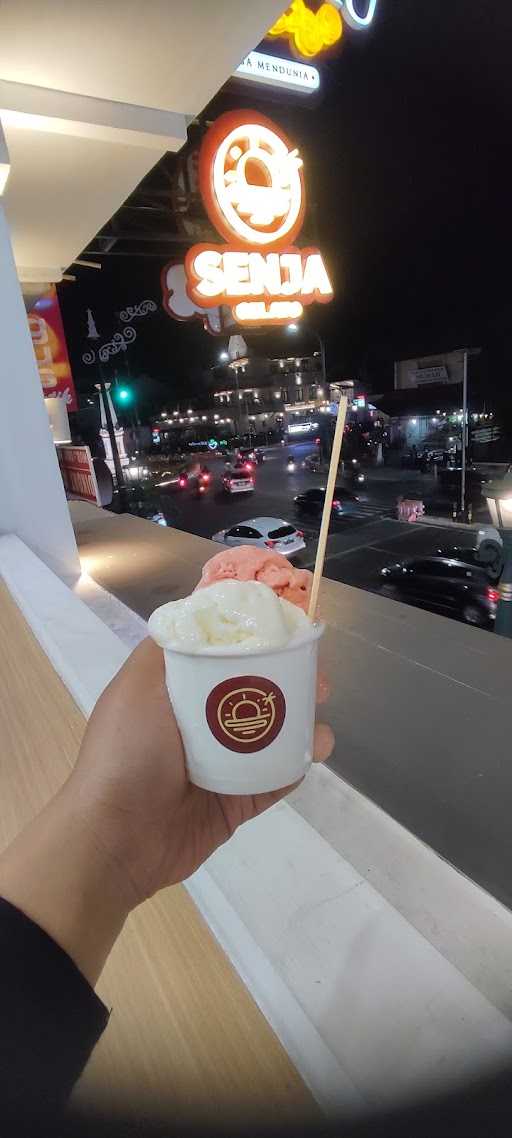 Senja Gelato Tugu 2