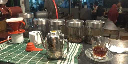 Warung Kopi Rikiniki (Kotabaru)꧋ꦮꦫꦏꦥꦫꦏꦤꦏ(ꦏꦠꦧꦫ) 3