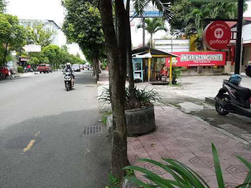 Angkringan Corner Yogyakarta 4