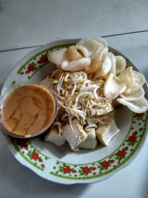 Gado-Gado & Pempek Zaara 1