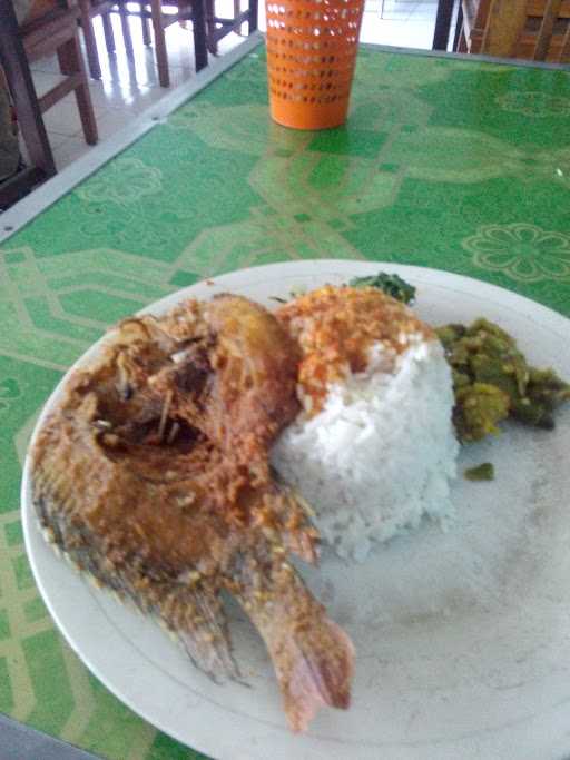 Masakan Padang Minang Bersaudara 3